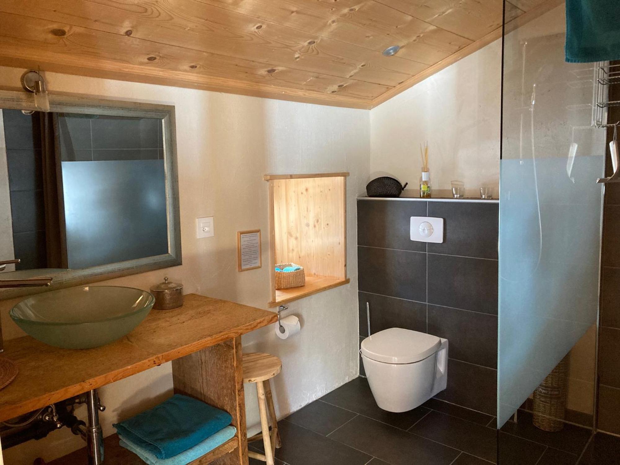 Ferienwohnung Relais De La Baume Le Locle Exterior foto